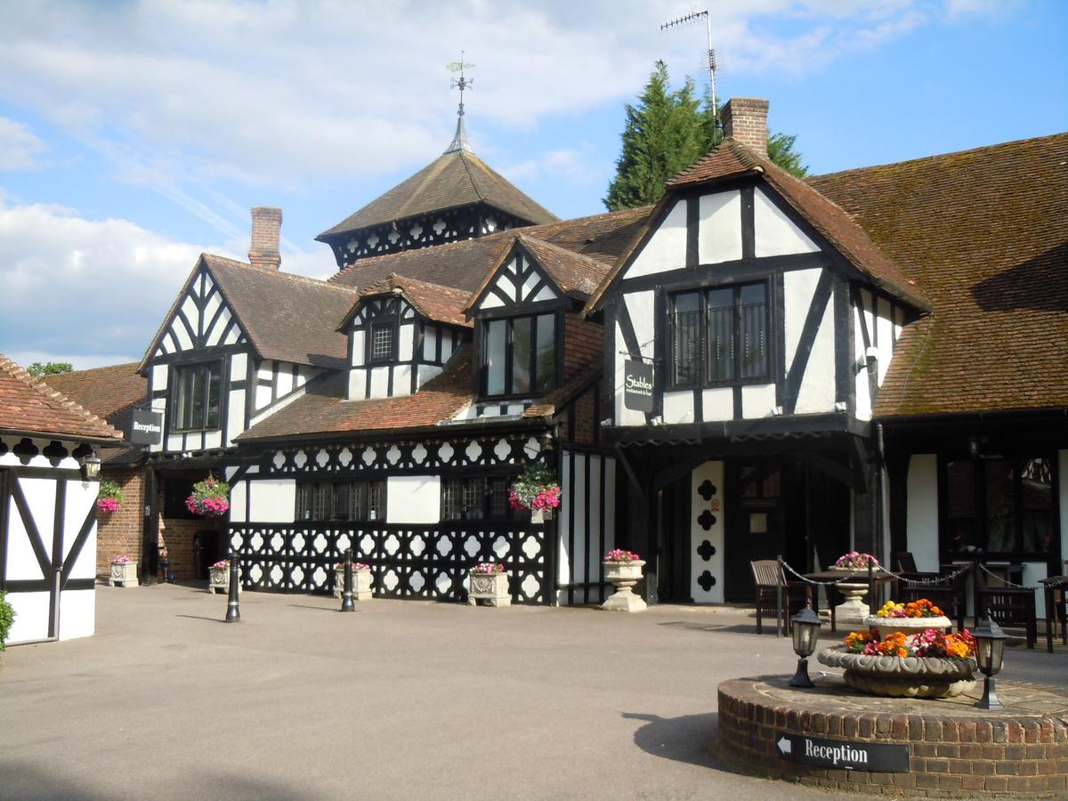 Hever Hotel Эденбридж Экстерьер фото
